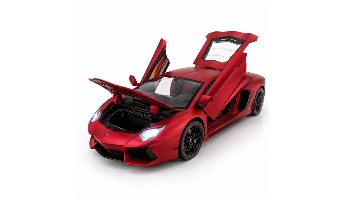 Matte red Aventador engine bay detail